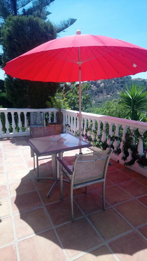 1 Ch Costa Del Sol Sitio De Calahonda Dans Maison D'hote Entree Independante Apartment *